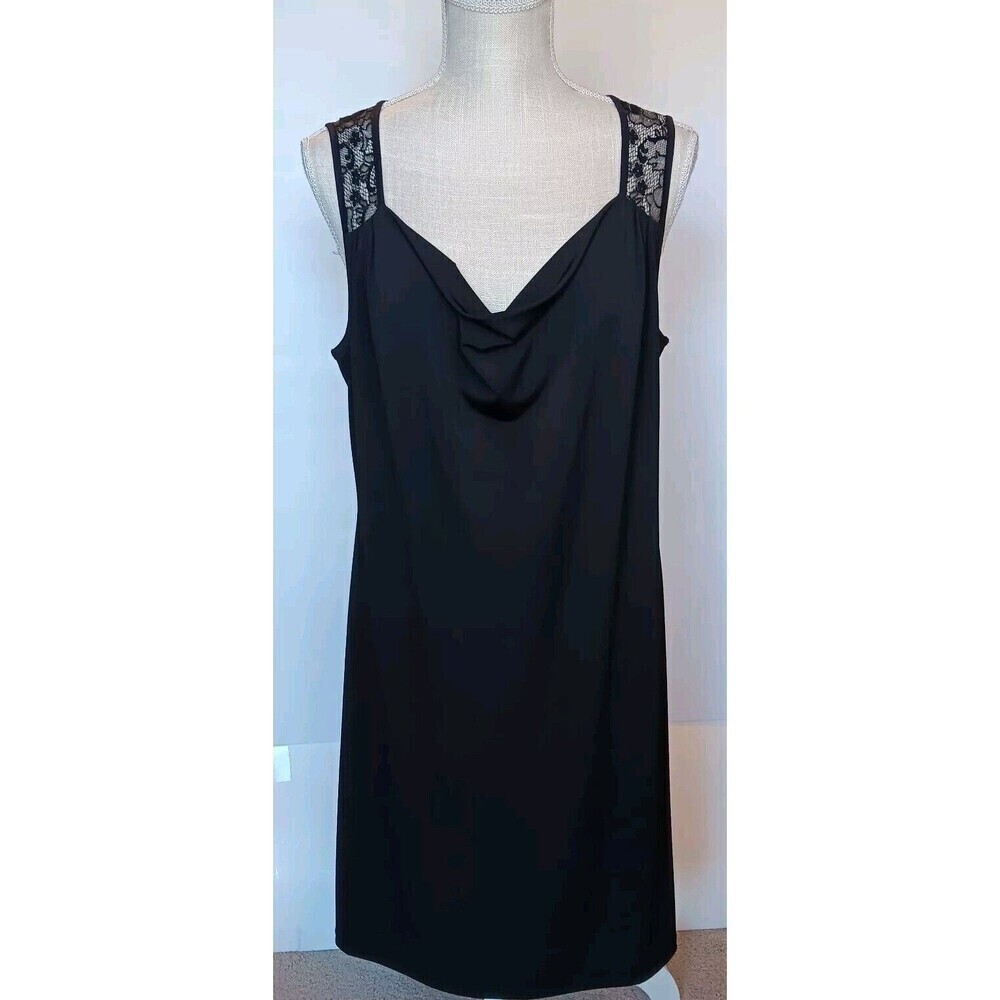 Spense Black Size 12 Straight Knee-length Dress with Drop Neck and Lace Accents
